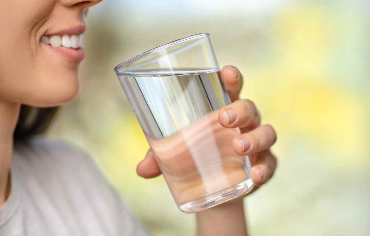 drinking enough water to melt visceral fat