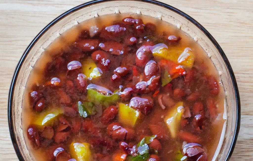 Anti-Inflammatory Bean Soup - Skinny Fit Mama