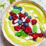 Anti-Inflammatory Matcha Oats & Berries Breakfast Bowl