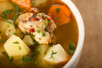 Low-Calorie Chicken Potato Soup Recipe