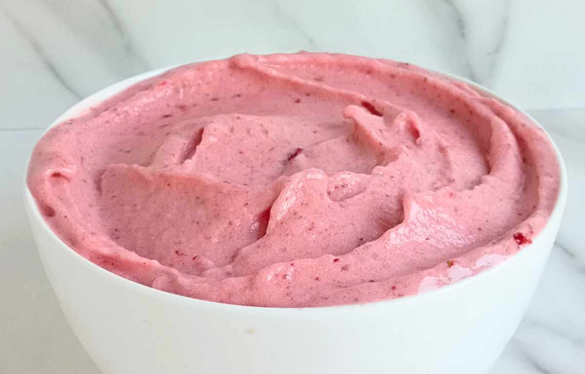 Healthy Strawberry Banana Ice Cream Recipe
