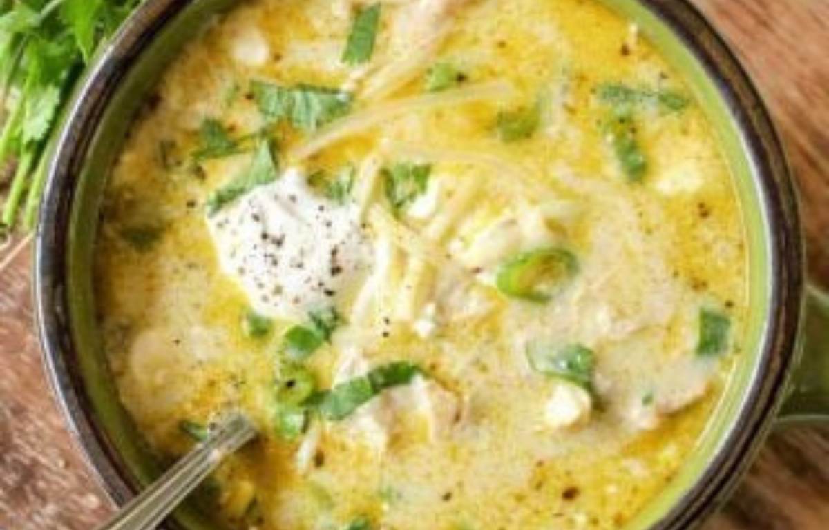 Green Enchiladas Chicken Soup