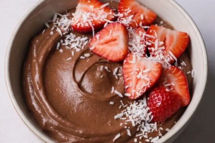 Low Calorie Avocado Banana Mousse
