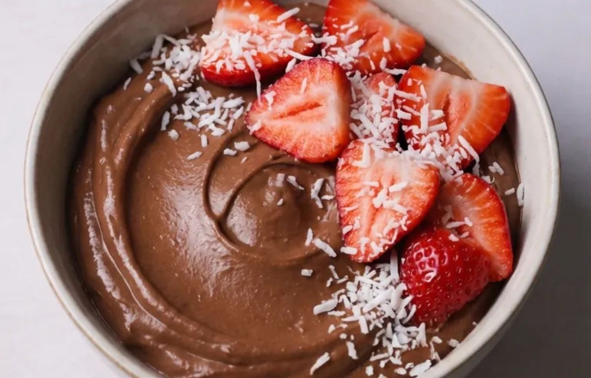 Low Calorie Avocado Banana Mousse