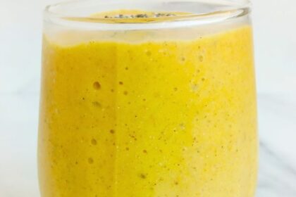 Chia Seeds Turmeric Smoothie