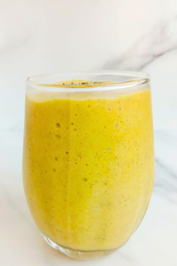 Chia Seeds Turmeric Smoothie