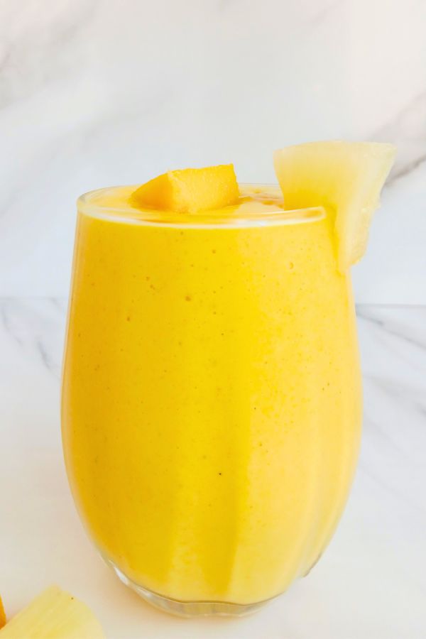 Mango Pineapple Ginger Turmeric Smoothie
