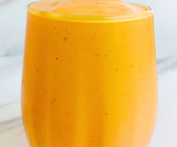 Mango Carrot Turmeric Smoothie